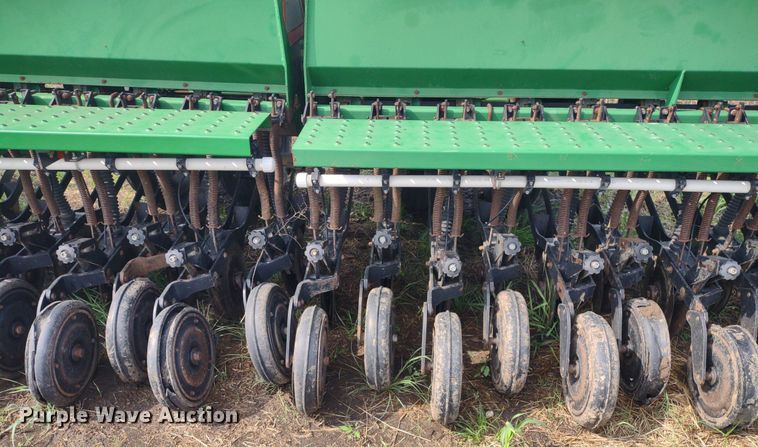 image for item DQ1718 Great Plains 2SF30-4408930131  grain drill
