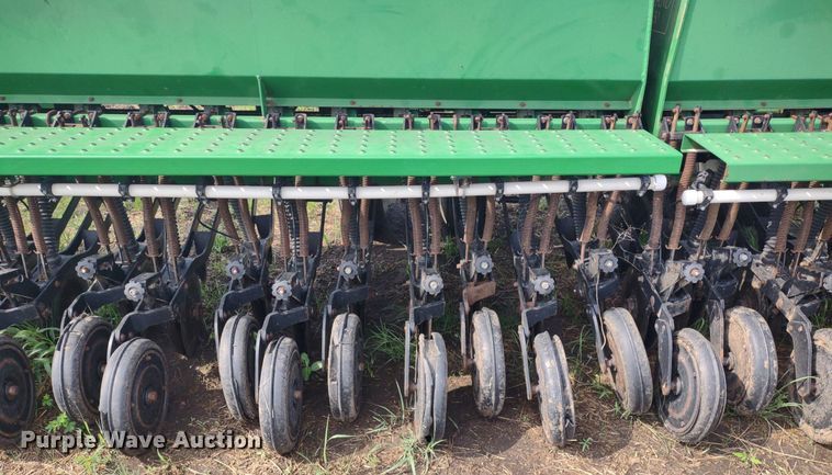 image for item DQ1718 Great Plains 2SF30-4408930131  grain drill