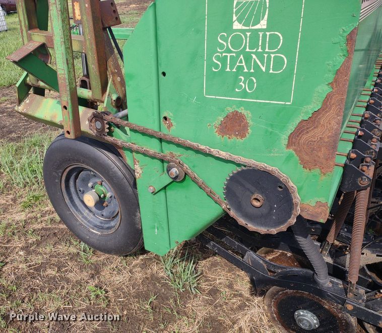 image for item DQ1718 Great Plains 2SF30-4408930131  grain drill