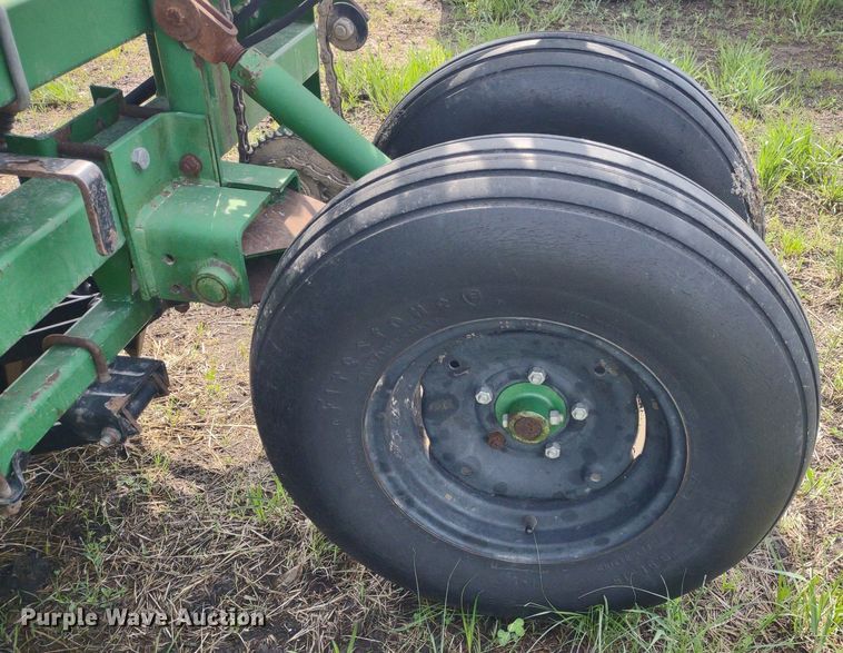 image for item DQ1718 Great Plains 2SF30-4408930131  grain drill