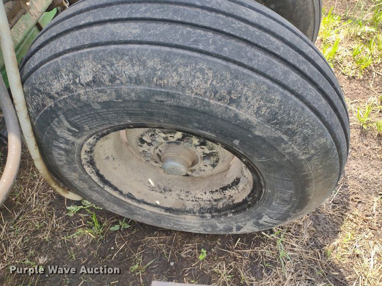 image for item DQ1718 Great Plains 2SF30-4408930131  grain drill