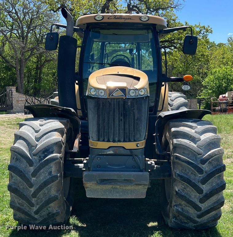 image for item DR5575 2014 Challenger MT585D  MFWD tractor