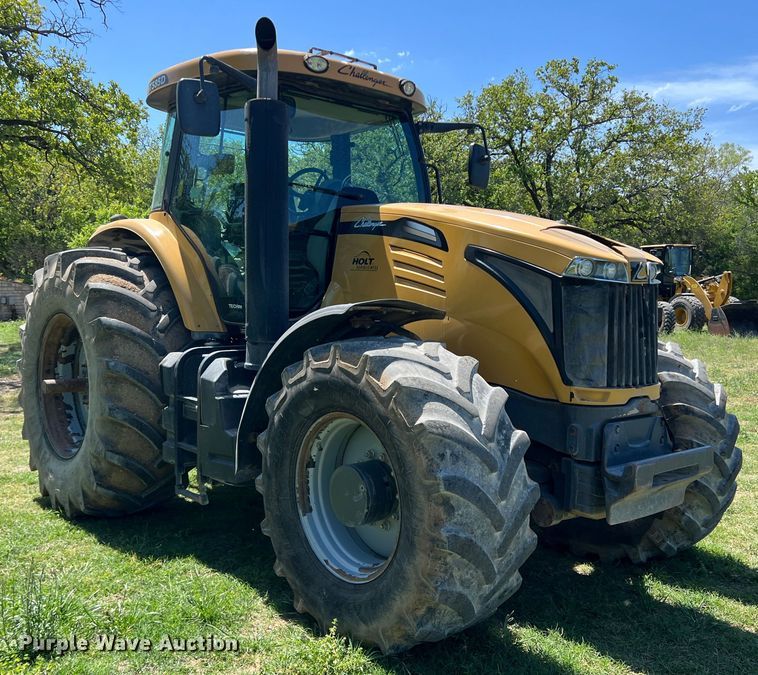 image for item DR5575 2014 Challenger MT585D  MFWD tractor