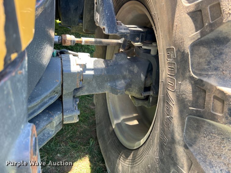 image for item DR5575 2014 Challenger MT585D  MFWD tractor