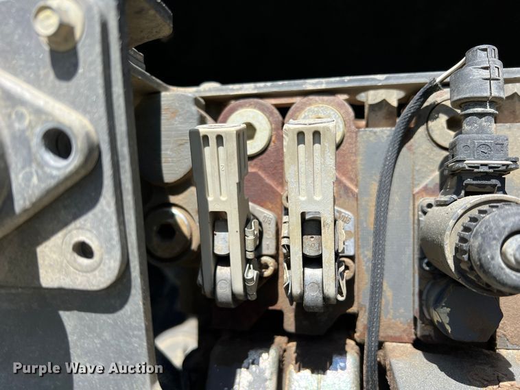 image for item DR5575 2014 Challenger MT585D  MFWD tractor