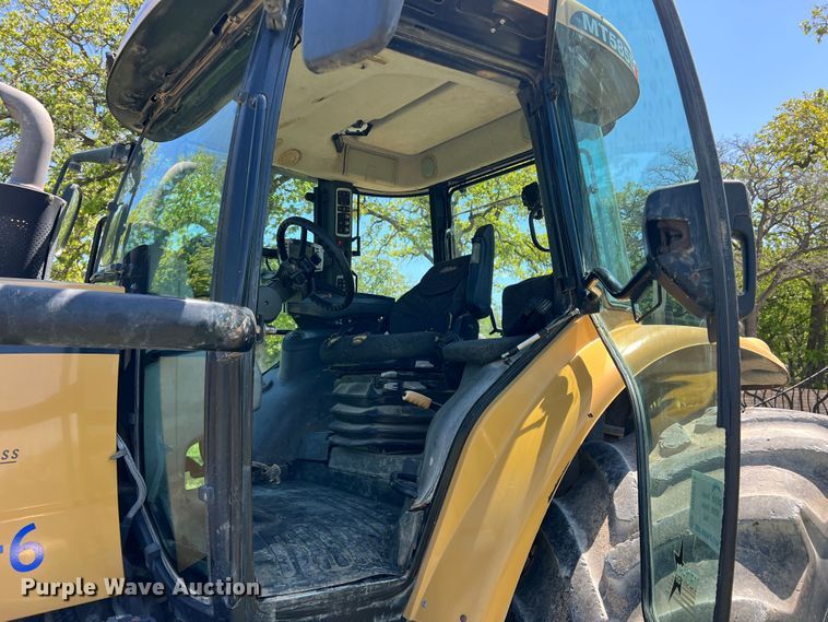 image for item DR5575 2014 Challenger MT585D  MFWD tractor