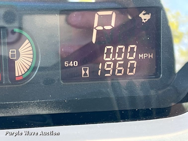 image for item DR5575 2014 Challenger MT585D  MFWD tractor