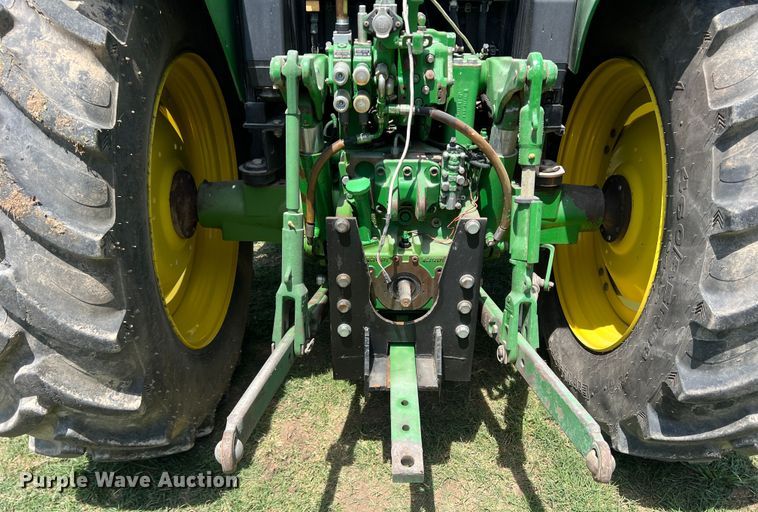 image for item DR5577 2009 John Deere 7130  MFWD tractor