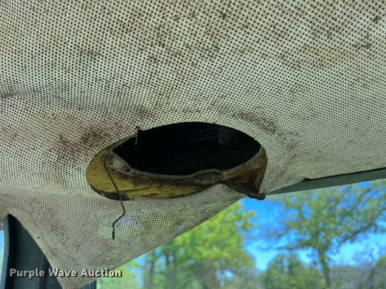 image for item DR5577 2009 John Deere 7130  MFWD tractor