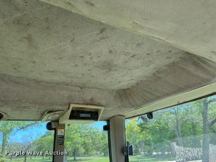 image for item DR5577 2009 John Deere 7130  MFWD tractor