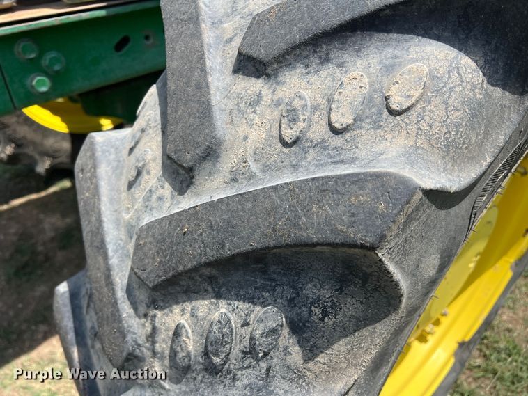 image for item DR5577 2009 John Deere 7130  MFWD tractor