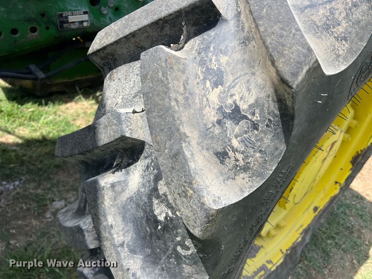 image for item DR5577 2009 John Deere 7130  MFWD tractor