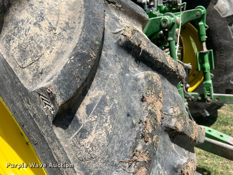 image for item DR5577 2009 John Deere 7130  MFWD tractor