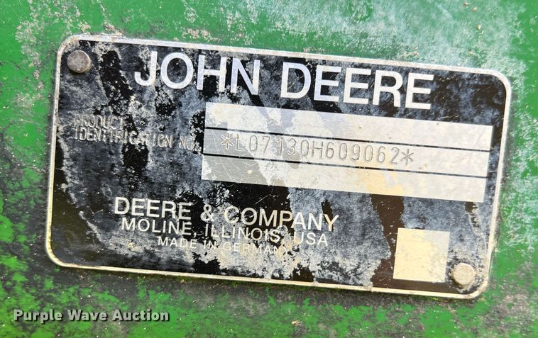 image for item DR5577 2009 John Deere 7130  MFWD tractor