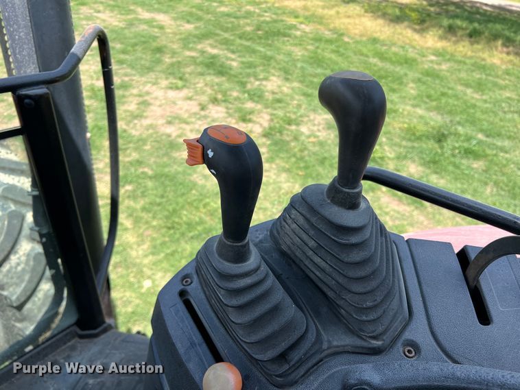 image for item DR5579 2012 Case IH Maxxum 125  MFWD tractor