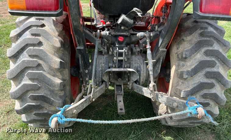 image for item DR5581 Kubota L3901  MFWD tractor