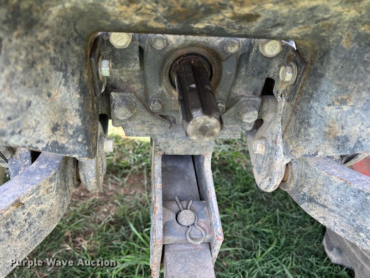 image for item DR5581 Kubota L3901  MFWD tractor