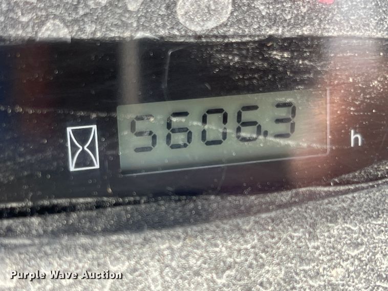 image for item DR5581 Kubota L3901  MFWD tractor