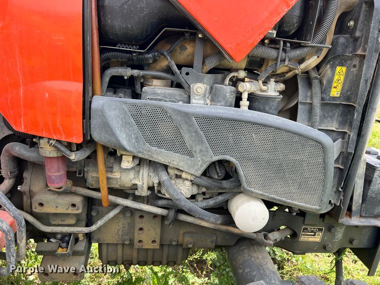 image for item DR5581 Kubota L3901  MFWD tractor