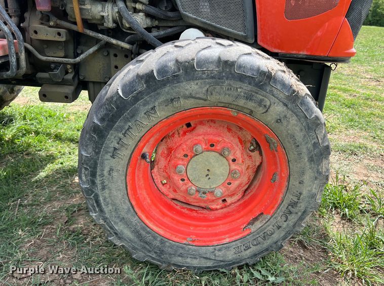 image for item DR5581 Kubota L3901  MFWD tractor