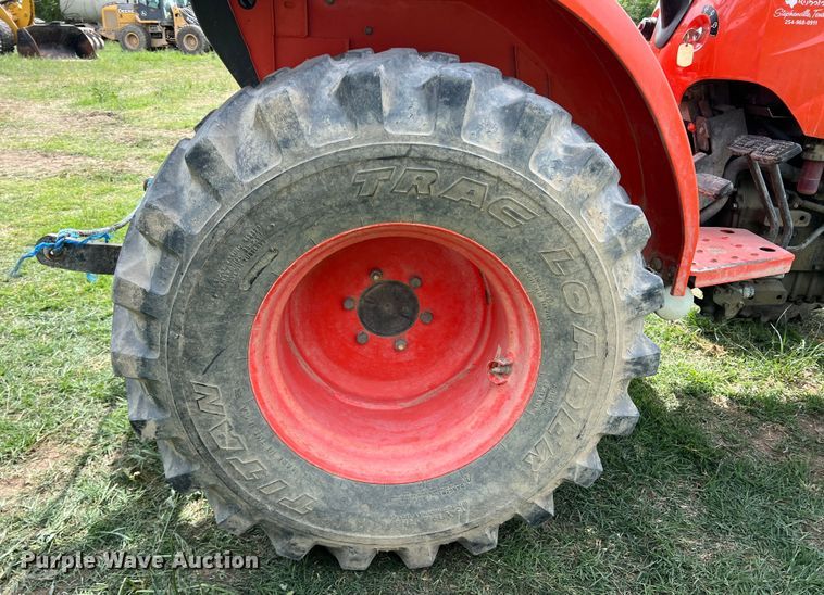 image for item DR5581 Kubota L3901  MFWD tractor