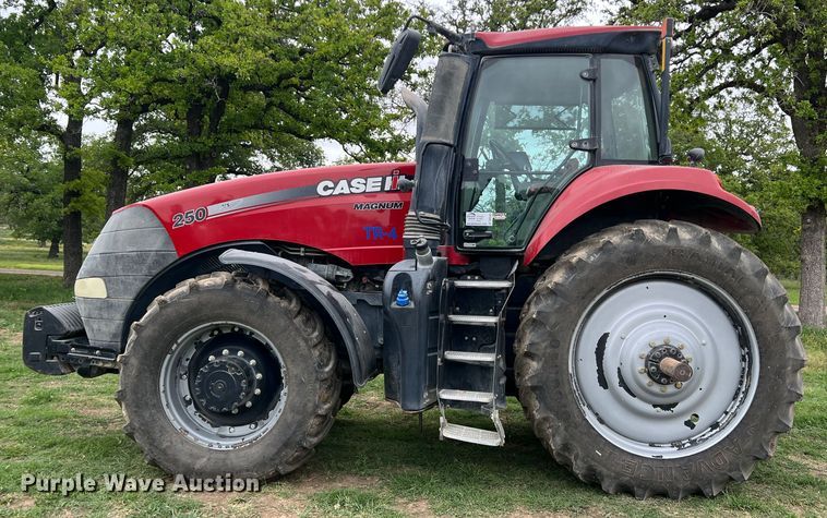 image for item DR5583 2016 Case IH Magnum 250  MFWD tractor