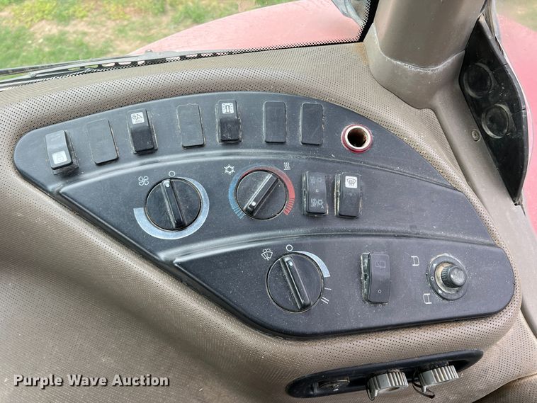 image for item DR5583 2016 Case IH Magnum 250  MFWD tractor