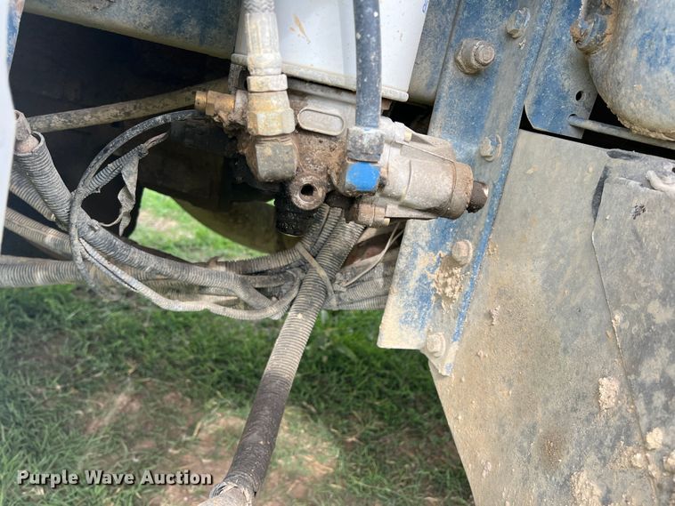 image for item DR5584 1999 Peterbilt 379  semi truck