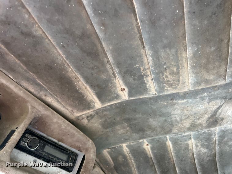 image for item DR5584 1999 Peterbilt 379  semi truck