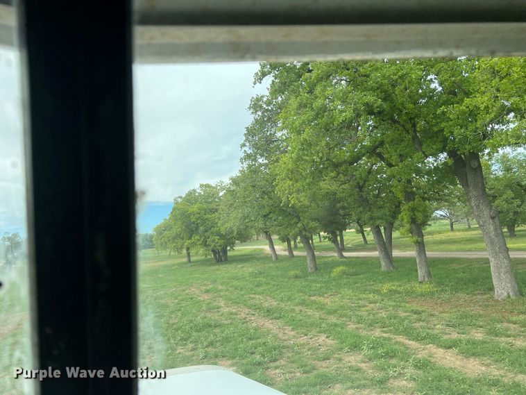 image for item DR5584 1999 Peterbilt 379  semi truck