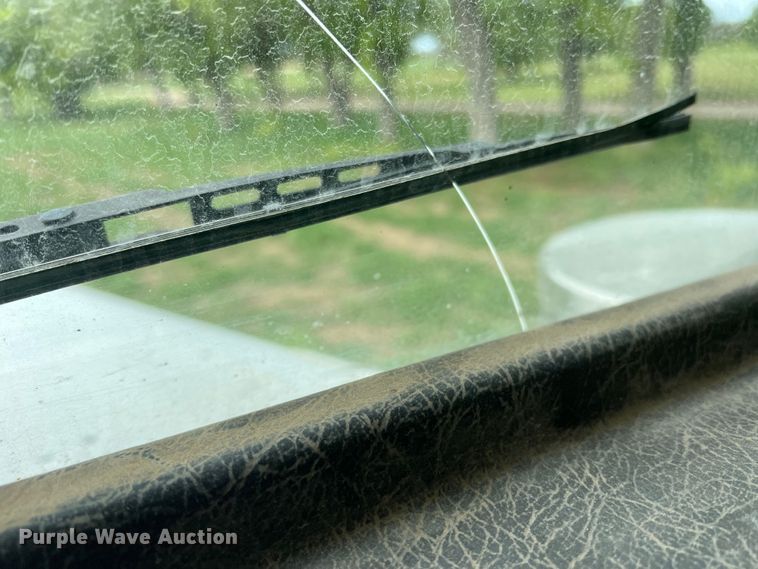 image for item DR5584 1999 Peterbilt 379  semi truck