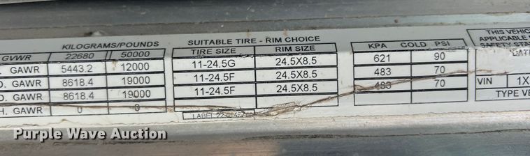 image for item DR5584 1999 Peterbilt 379  semi truck