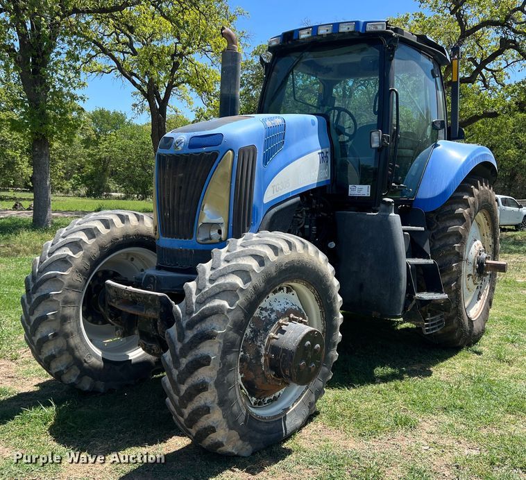 image for item DR5588 New Holland TG305  MFWD tractor