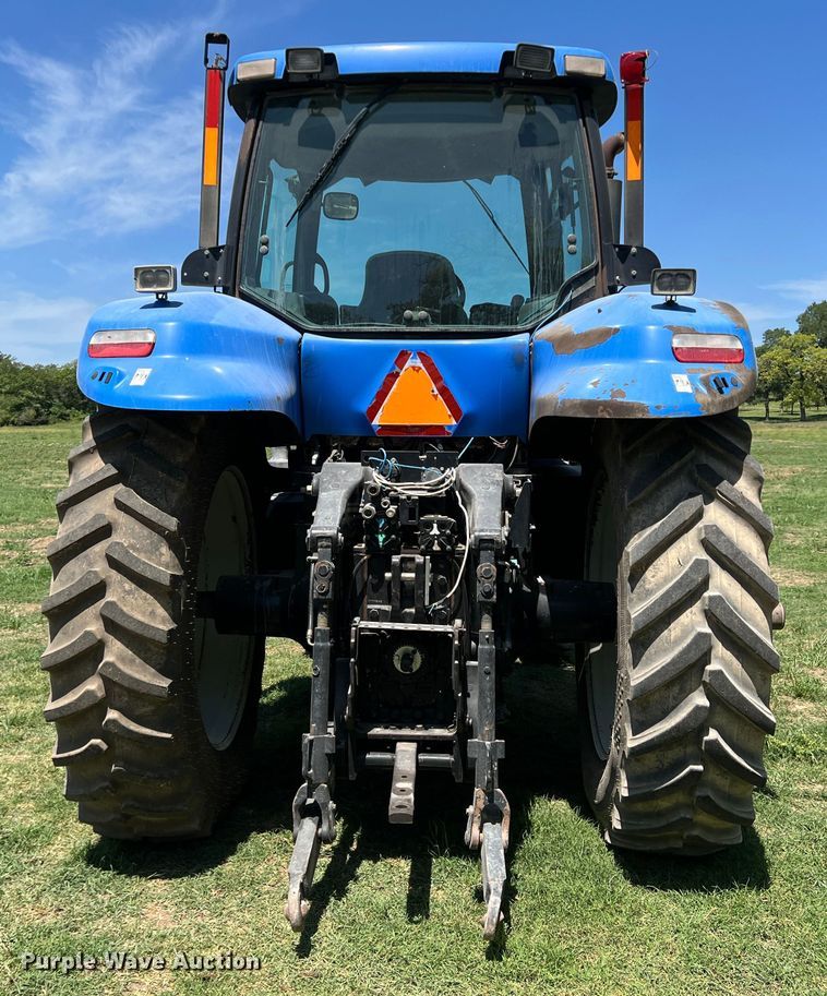 image for item DR5588 New Holland TG305  MFWD tractor