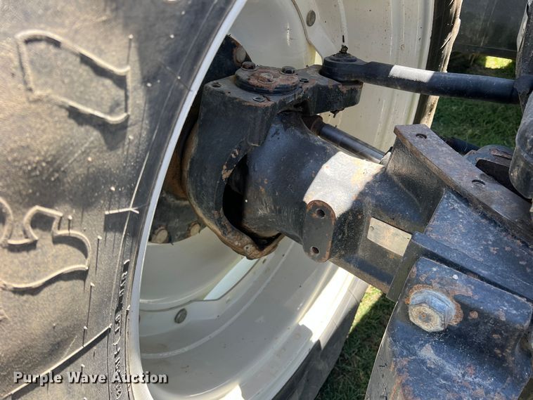 image for item DR5588 New Holland TG305  MFWD tractor