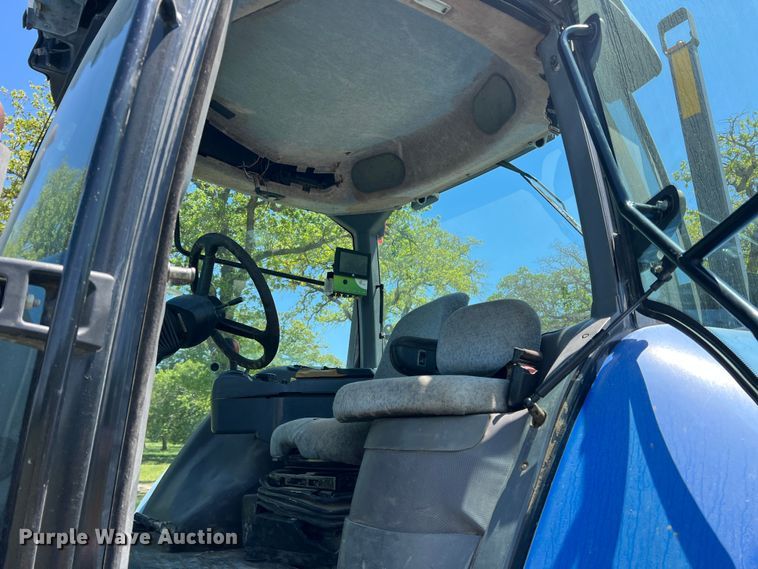 image for item DR5588 New Holland TG305  MFWD tractor