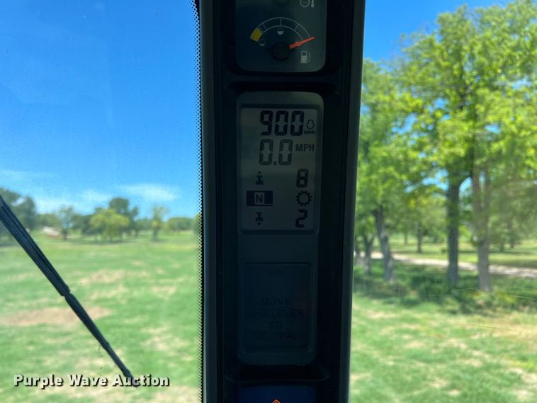 image for item DR5588 New Holland TG305  MFWD tractor