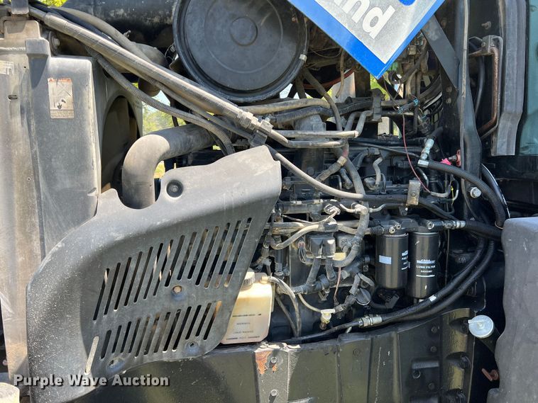 image for item DR5588 New Holland TG305  MFWD tractor