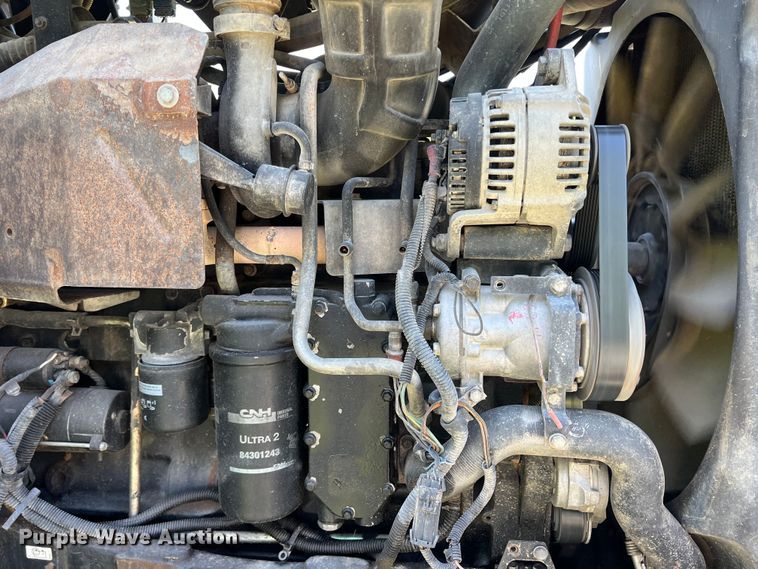 image for item DR5588 New Holland TG305  MFWD tractor