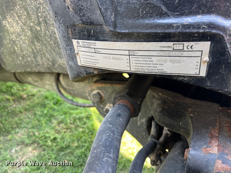 image for item DR5588 New Holland TG305  MFWD tractor