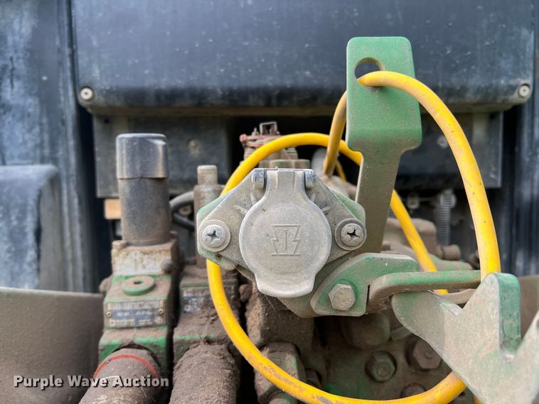 image for item DR5591 2008 John Deere 7330  MFWD tractor