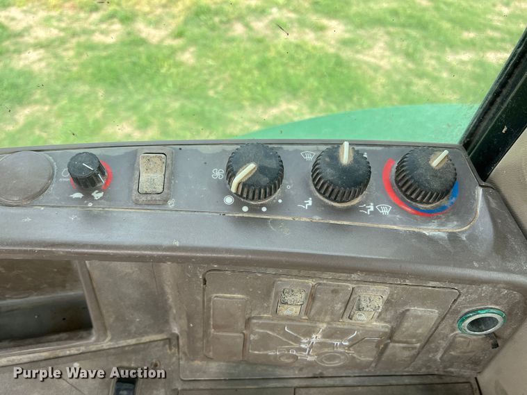 image for item DR5591 2008 John Deere 7330  MFWD tractor