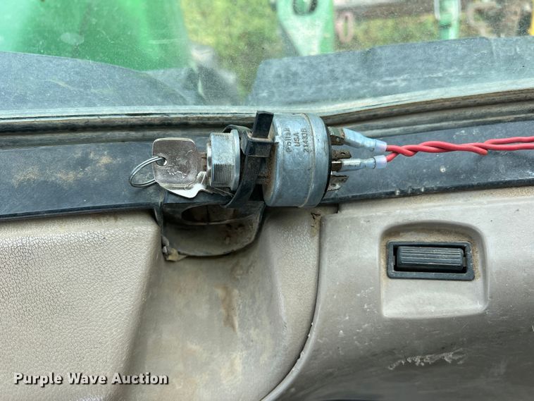 image for item DR5591 2008 John Deere 7330  MFWD tractor