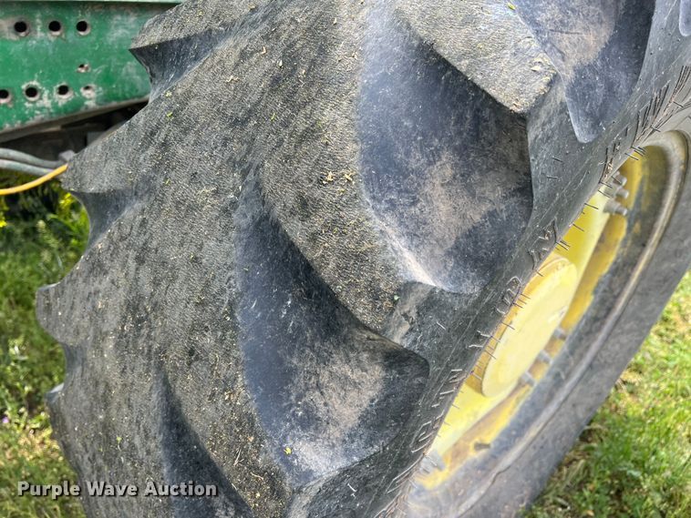 image for item DR5591 2008 John Deere 7330  MFWD tractor