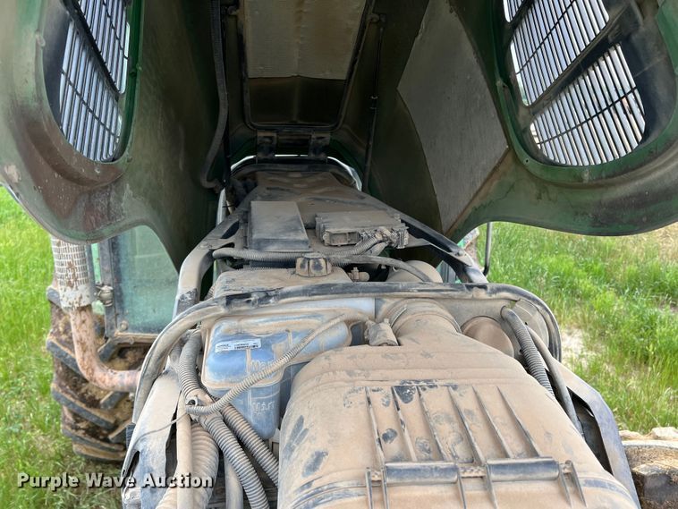 image for item DR5595 2010 John Deere 7330  MFWD tractor
