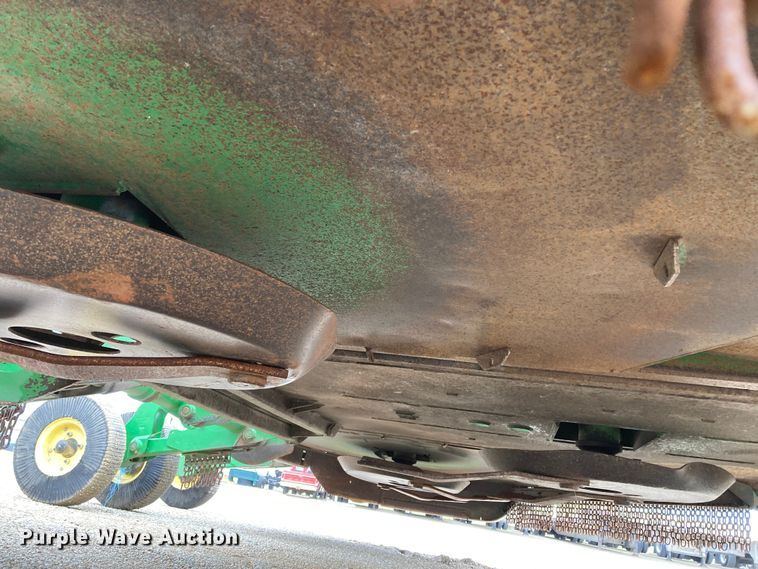 image for item HN9860 John Deere HX15  batwing rotary mower