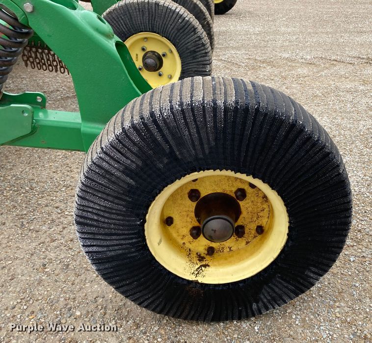 image for item HN9860 John Deere HX15  batwing rotary mower