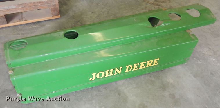 image for item IB9796 John Deere  rear axle