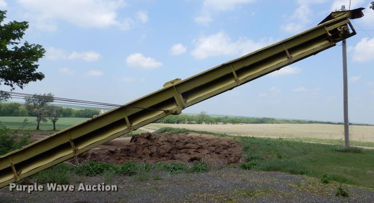 image for item IB9987 HayBuster  tub grinder