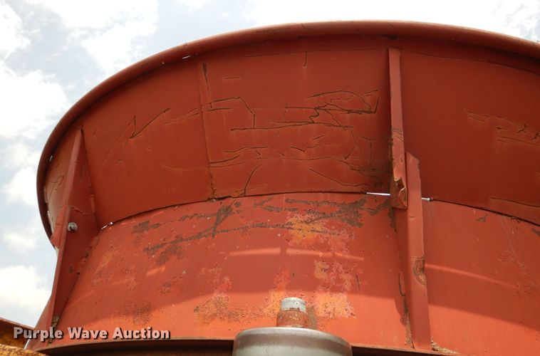 image for item IB9987 HayBuster  tub grinder